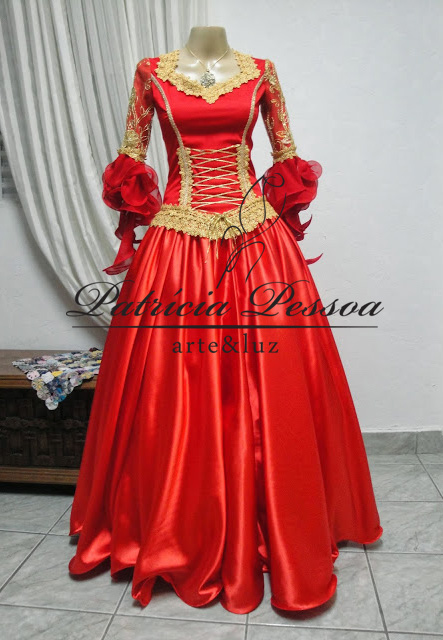 modelo de roupas ciganas