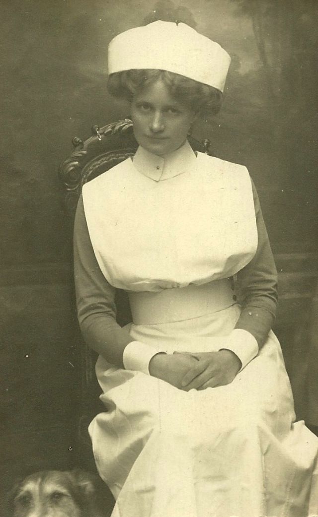 Elegant Photos of Nurses From Edwardian Era Vintage Everyday