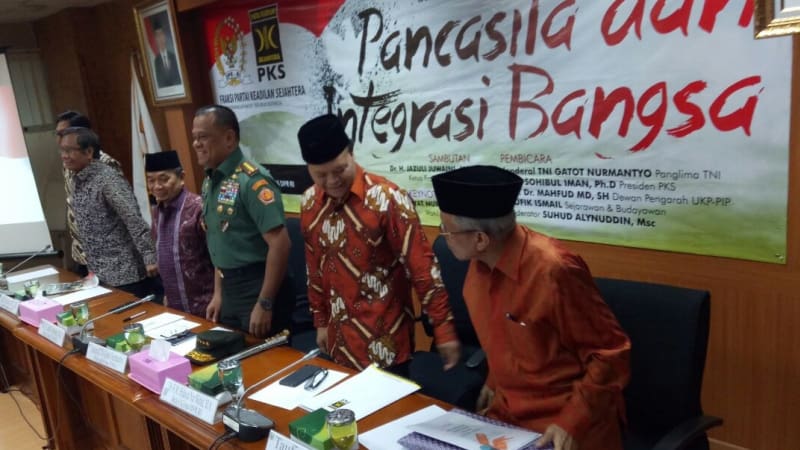 Hasil gambar untuk Gatot Nurmantyo di acara PKS