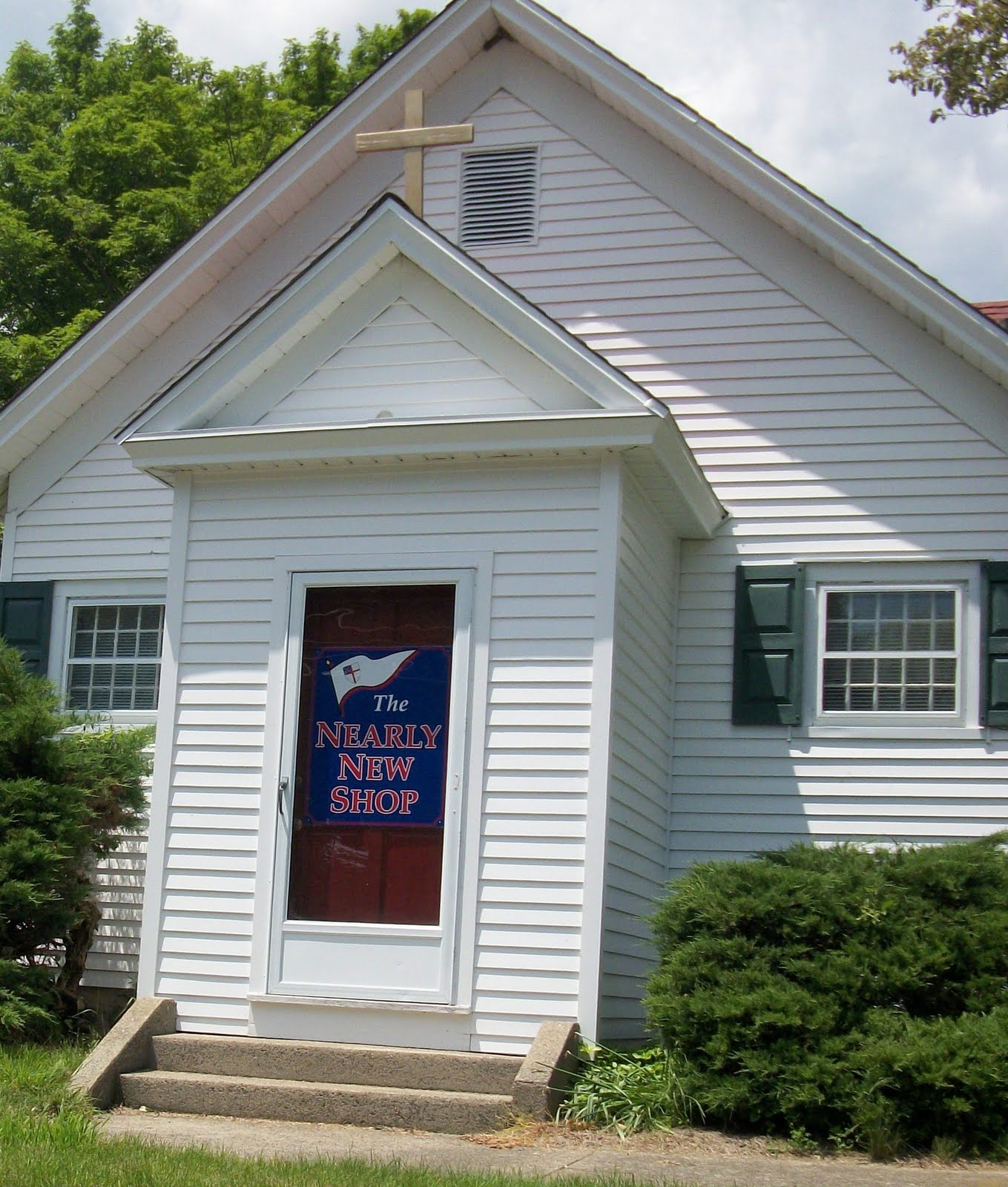 Writing Straight from the Heart Church Thrift Shop Yields a "Heavenly