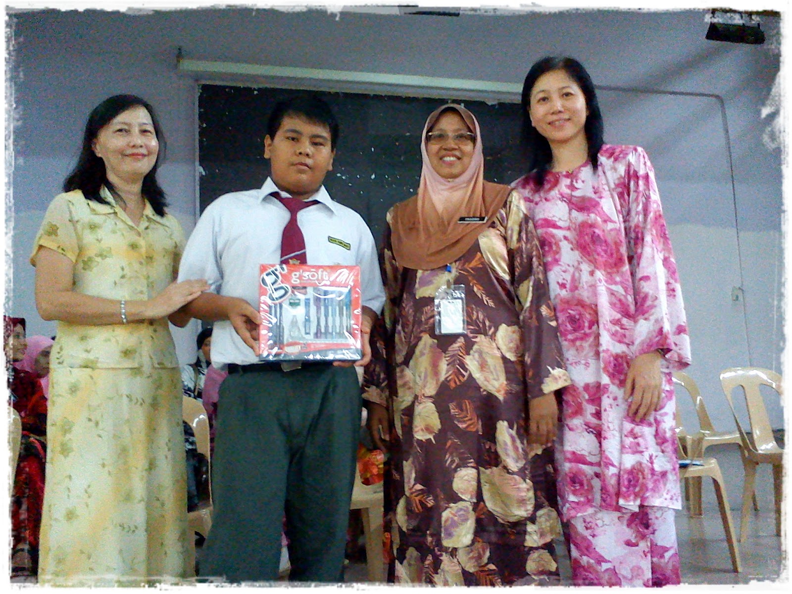 Ketua Kelas In English : Selama beberapa tahun terakhir, saya telah