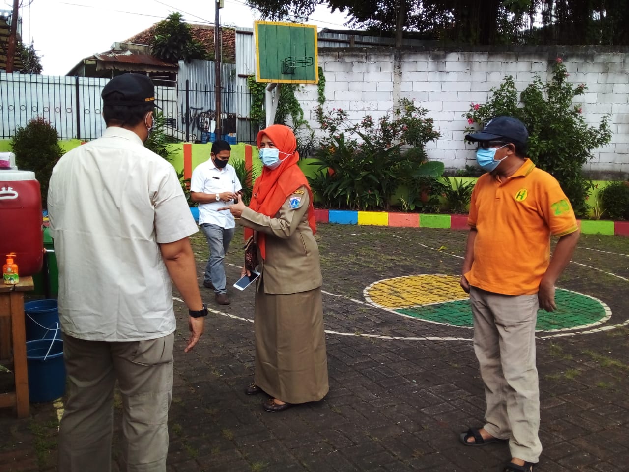 Kunjungan Kasatlak Kecamatan Kebayoran Baru ke SDN Gandaria Utara 11