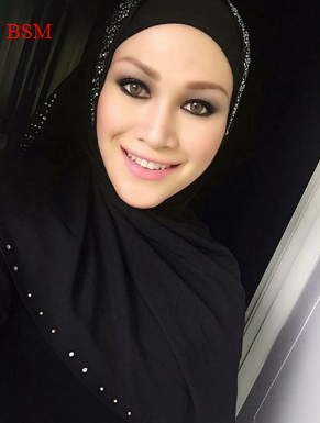 Biodata Zizie Ezette Lengkap, Aktris Cantik Malaysia - Info Seputar