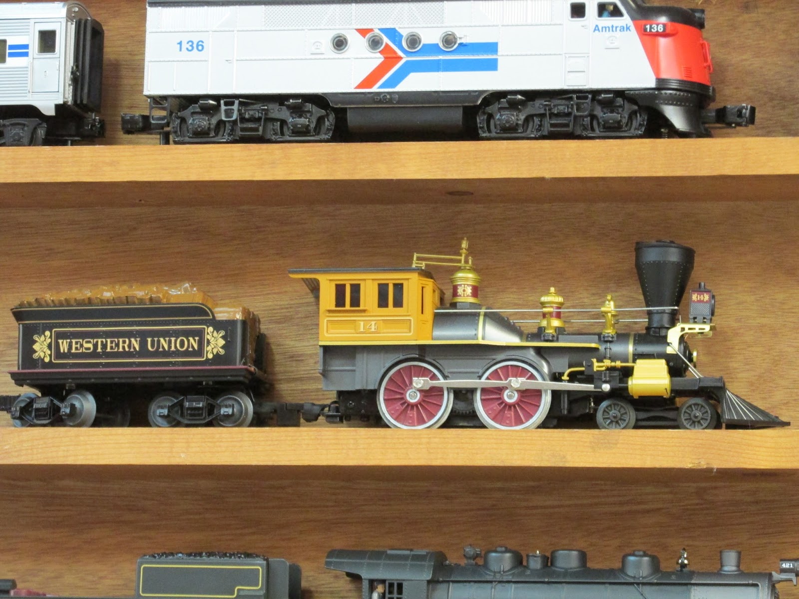Eddie's Rail Fan Page Large O 27 gauge model trains at the Berwyn's