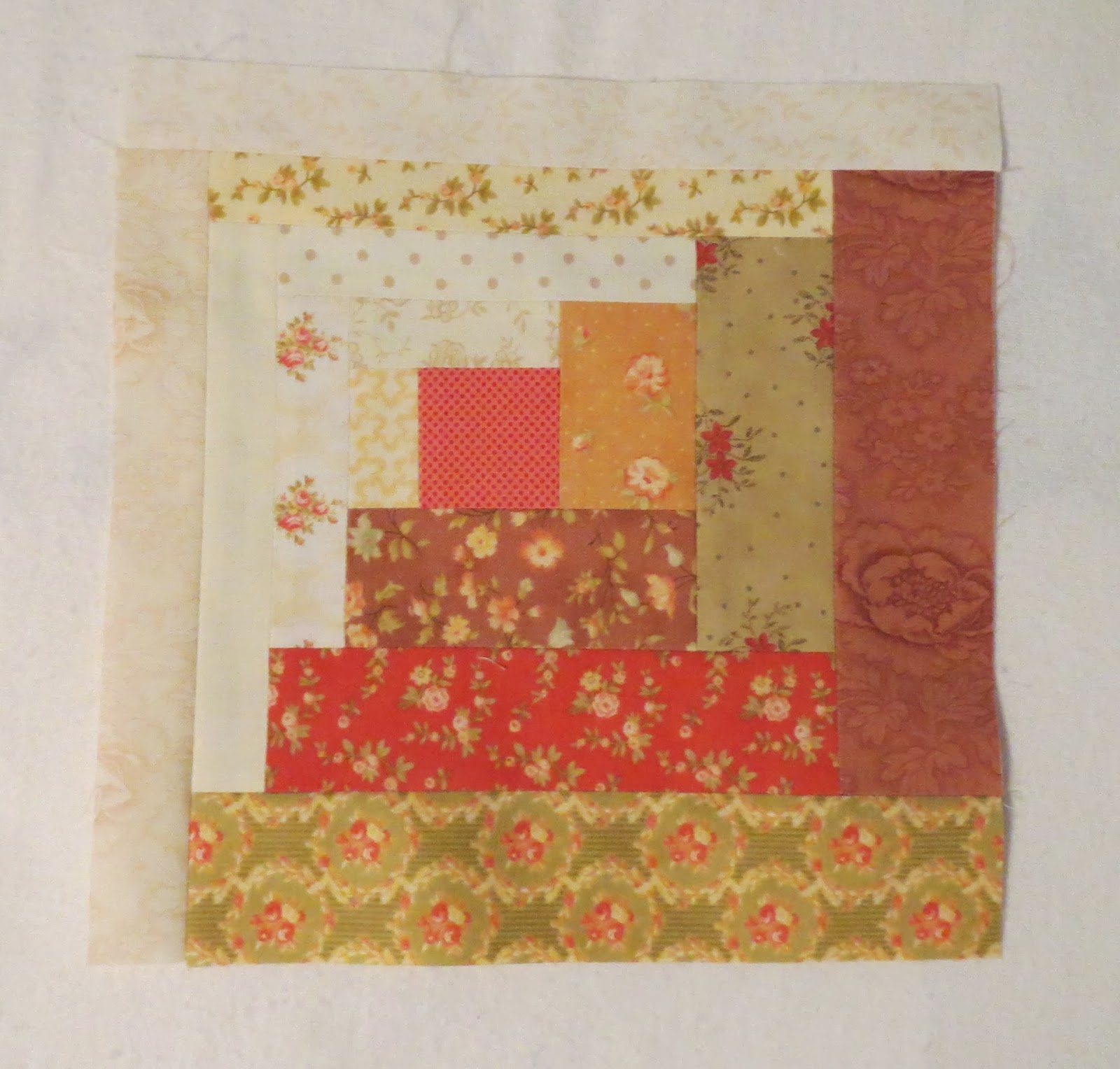 Quilting on Main Street Curved Log Cabin Block