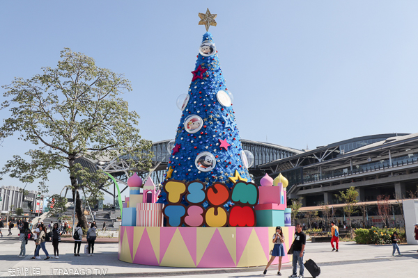 2019台中耶誕夢想世界|舊台中車站前廣場|迪士尼TSUM TSUM聖誕樹