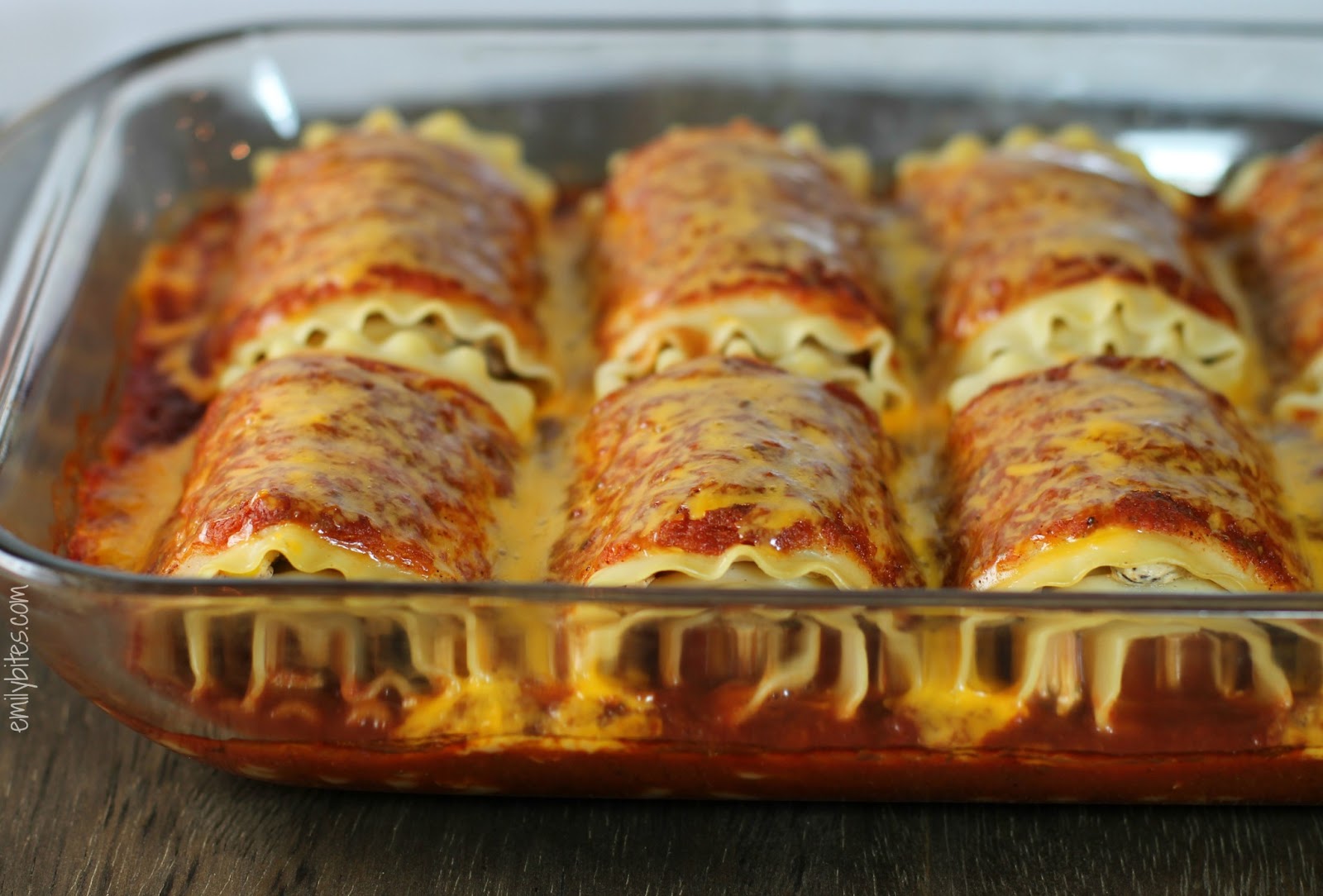 лазанья происхождение блюда. запеченная лазанья из молодой капусты. что можно приготовить из лазаньи. что можно приготовить из лазаньи. блюда из листов для лазаньи.