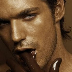 Homem caíu dentro de tonel de chocolate