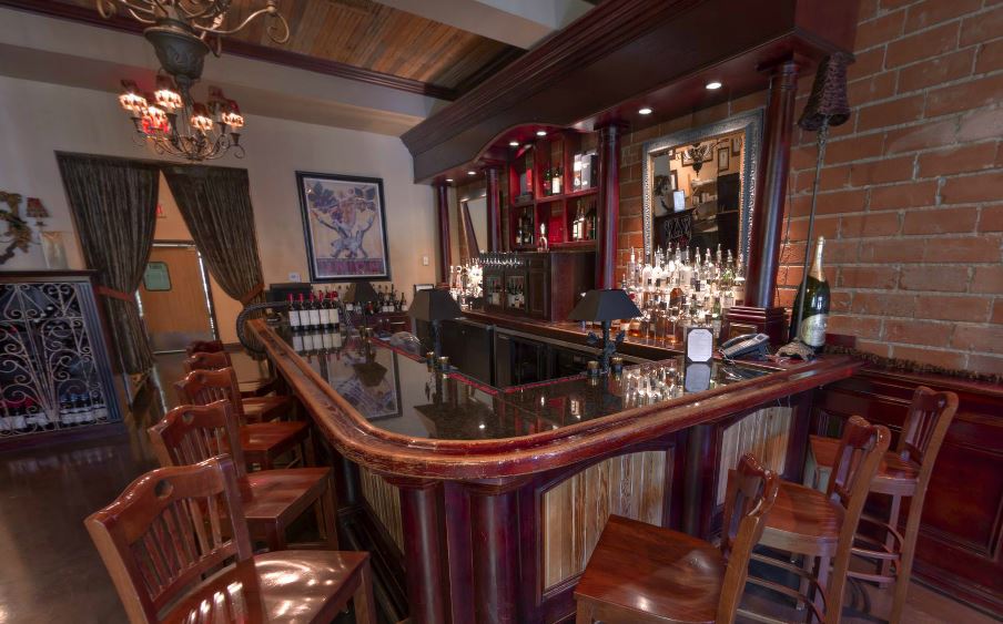 THE GREAT ESCAPE Boulevard Steak House, Edmond, OK