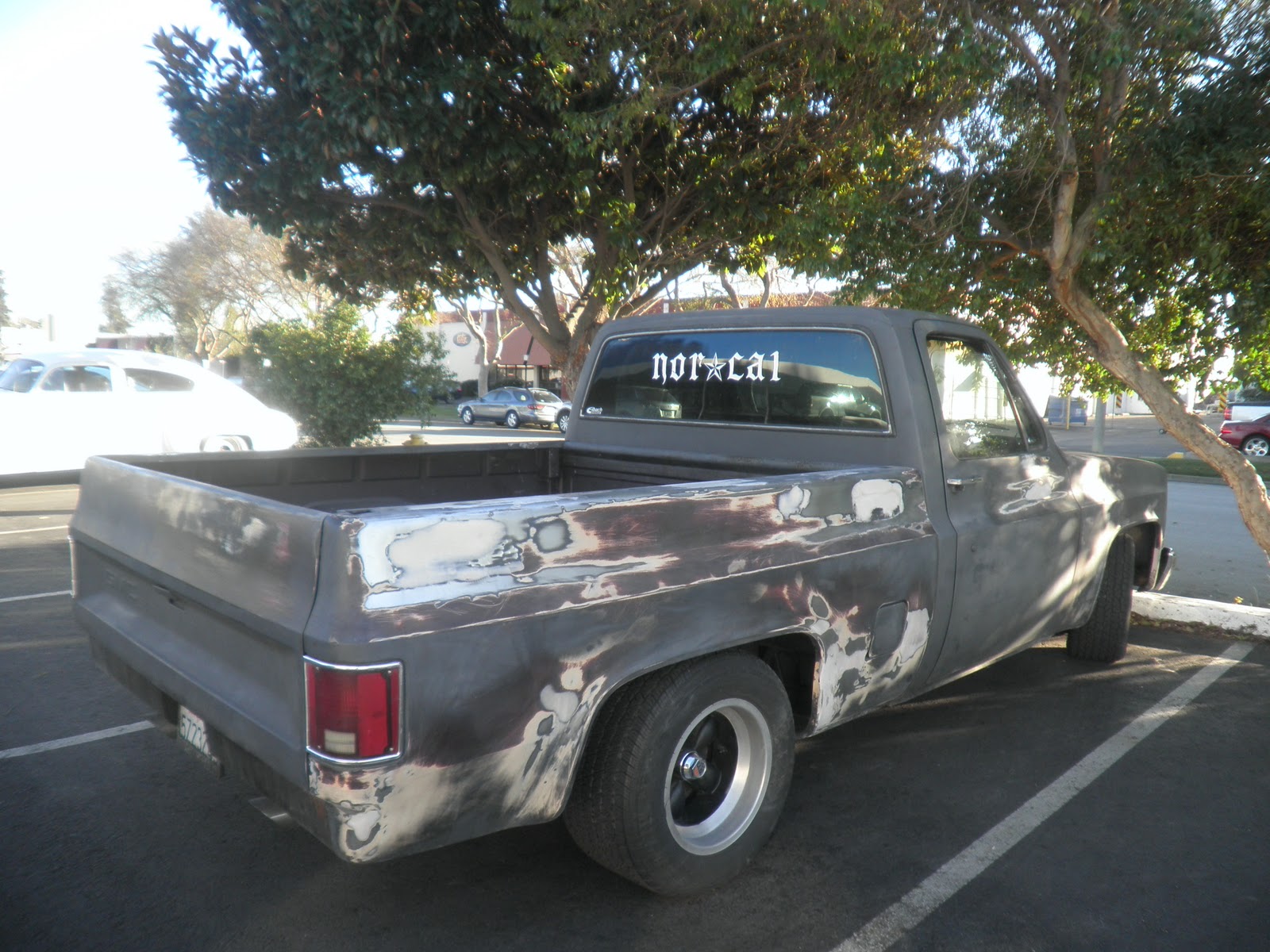 World Car Review 1982 GMC C1500 Pick up with Auto bodywork