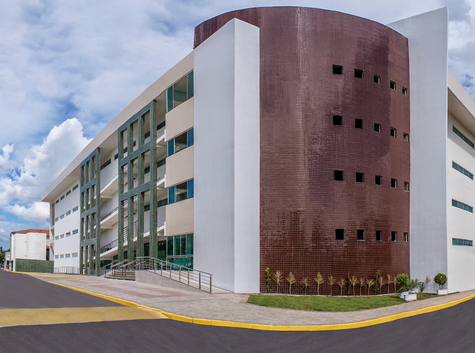 Faculdades INTA Curso de Psicologia é