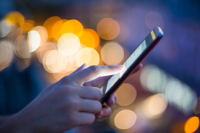 Keuntungan Bisnis Pulsa Online yang Lebih Menggiurkan Keuntungan Bisnis Pulsa Online yang Lebih Menggiurkan