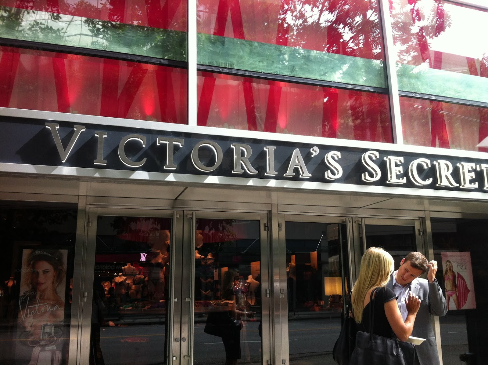 Beauty and Health Store Review Victoria's Secret Grand Opening in