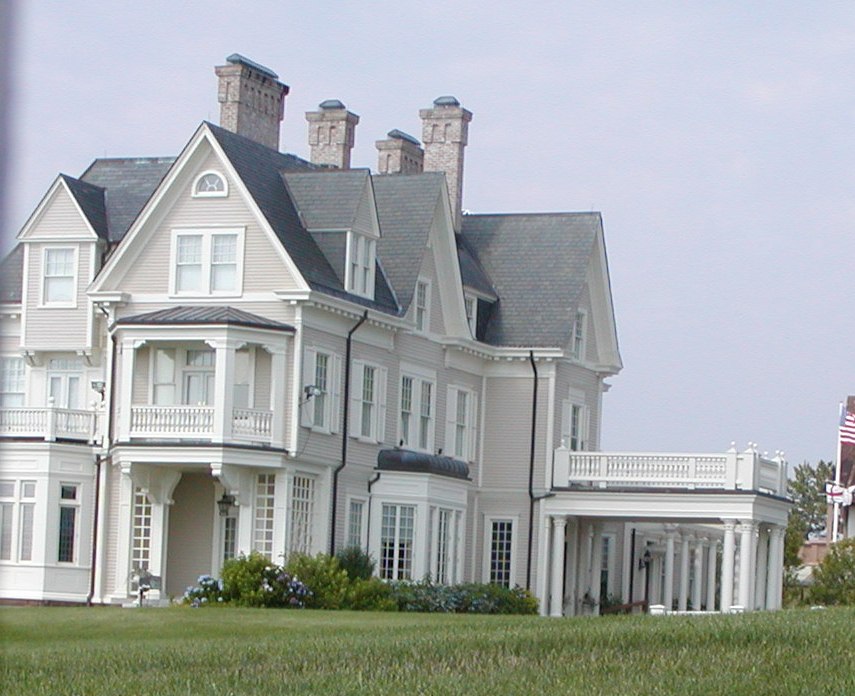 Desert Reflections Summer Cottages; Newport, RI