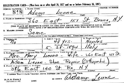 Front side of a World War II draft registration card