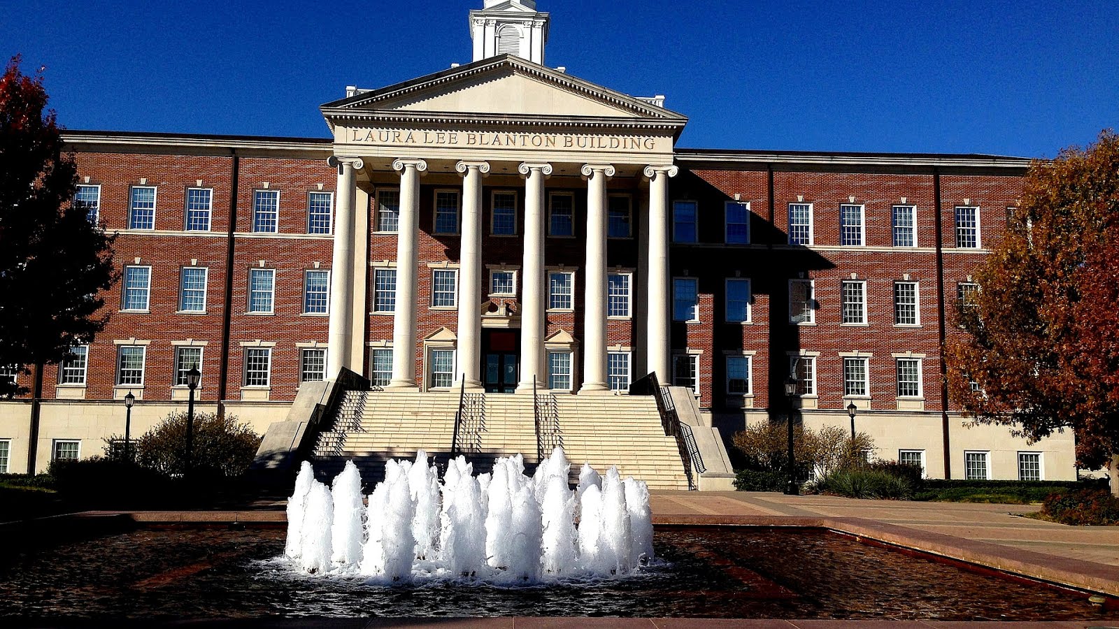 University Apartments (Chicago, Illinois) Park Trip to Park