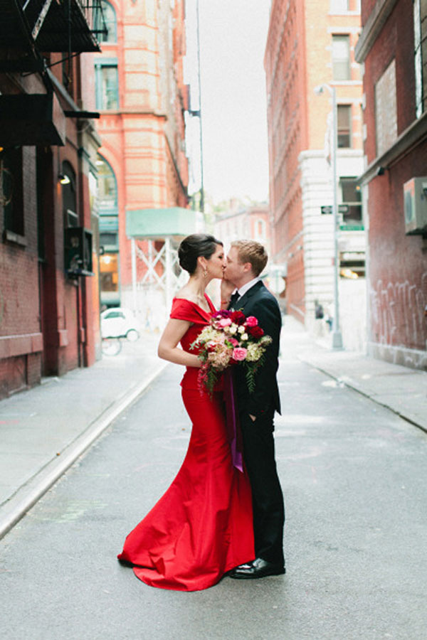 A Crimson Kiss – Timeless Events and Classic Cocktails: Nico & Chris
