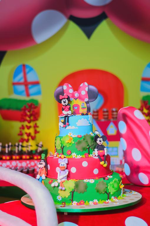 Bolo da Princesa Peach - Delicias Caseiras Festas e Eventos