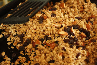 Homemade Granola Recipe with Clusters