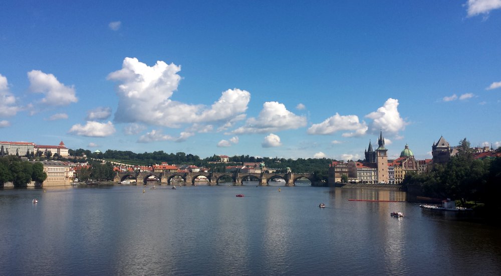 praga-ponte-carlo