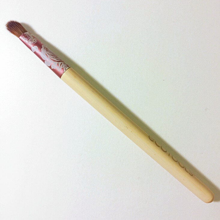 Ecotools petite eye shading brush Ecotools petite eye shading brush