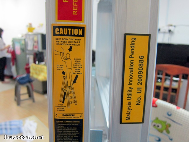Some safety labels to warn on the correct usage of the Winner Ladder