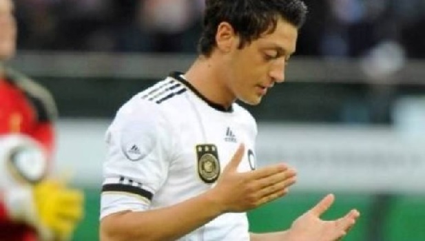 Mesut Özil Mesut Özil