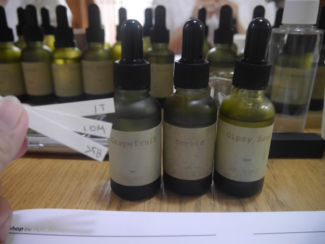 2017,summer 走吧帶媽姊去首爾玩：男女通殺 北村韓屋AROMIND調香水體驗