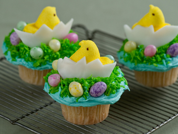 easter pictures for kids. easter cupcakes for kids.