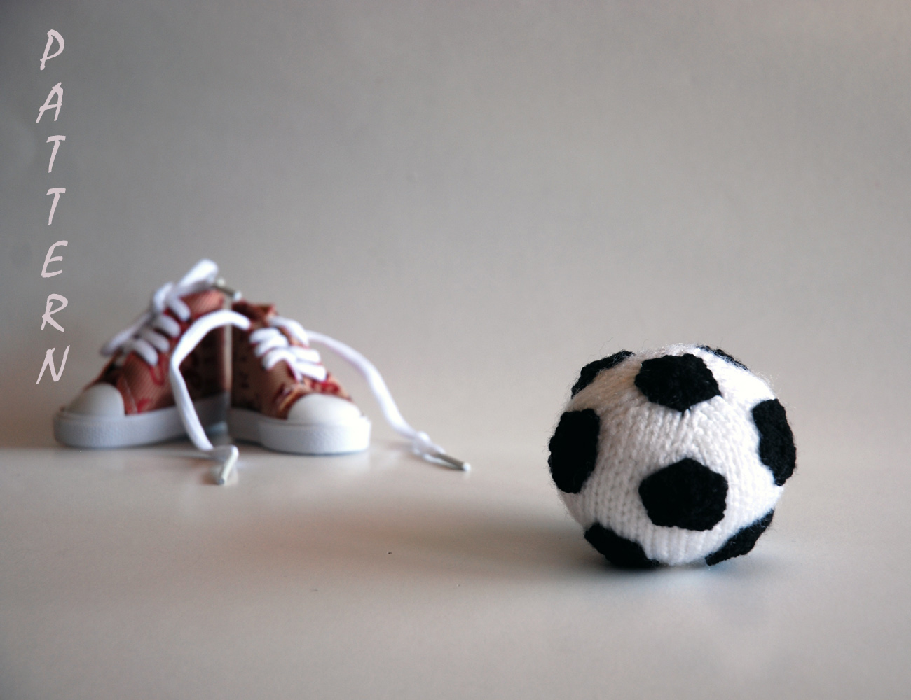 Deniza's knitted toys patterns Ball for Football