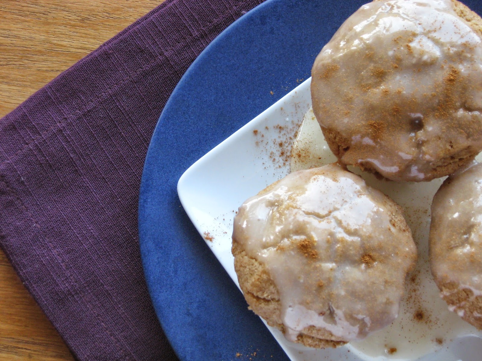 VeganForOne Cinnamon Coffee Cake Muffins for One