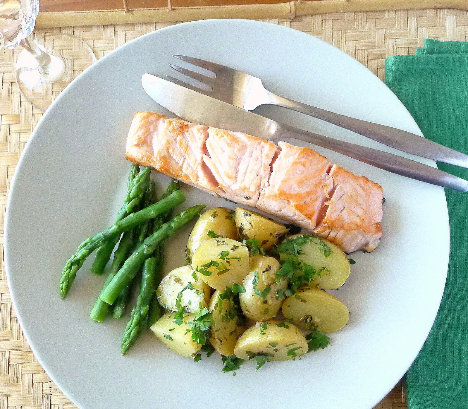 MY KITCHEN IN SPAIN SPRIGHTLY SPRING HERBS