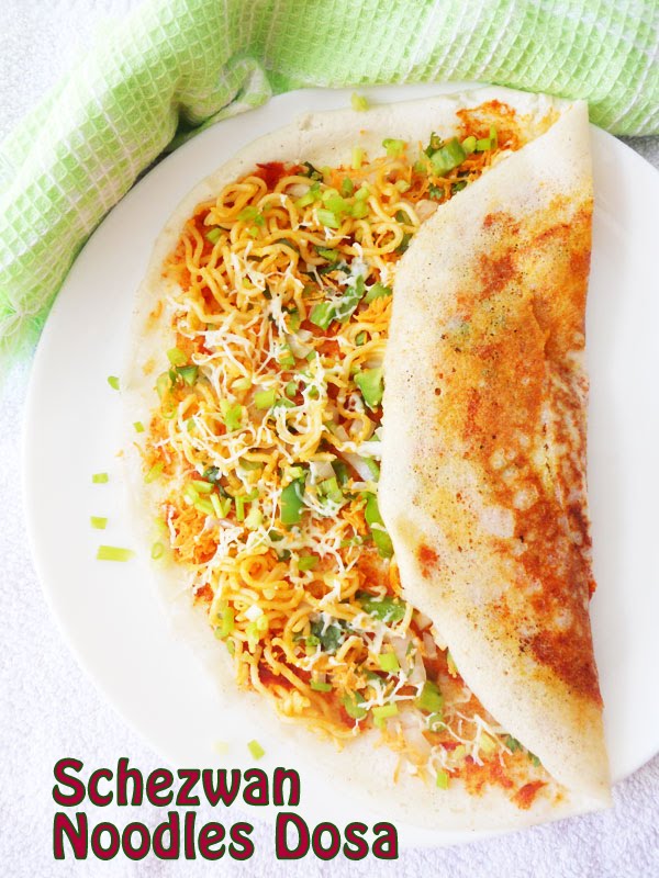 Schezwan Noodles Dosa