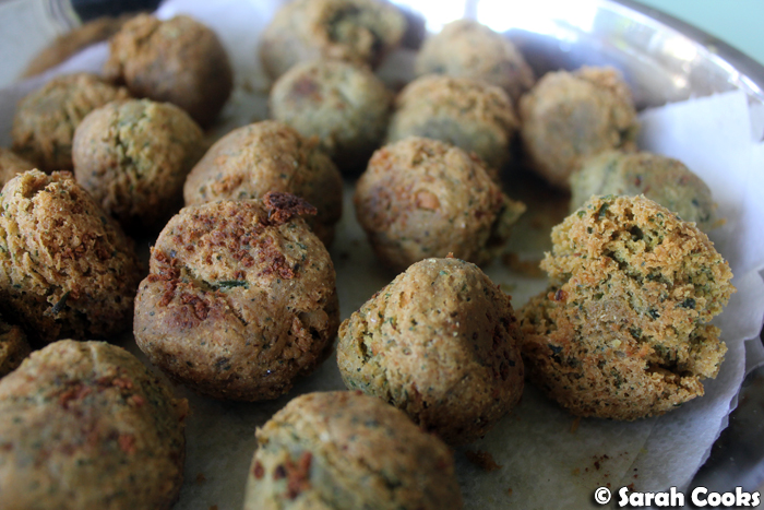 Sarah Cooks: Meal Prep Monday: Green Vegetable Bowl with Falafel and ...