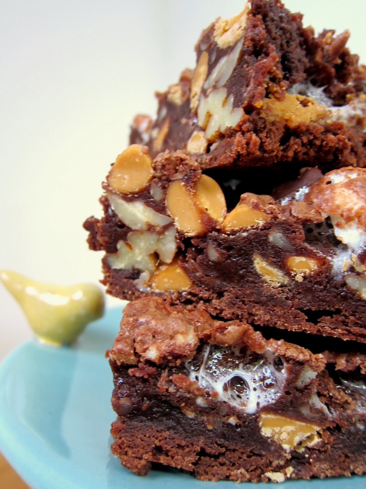 Rocky Road Brownies Plain Chicken®