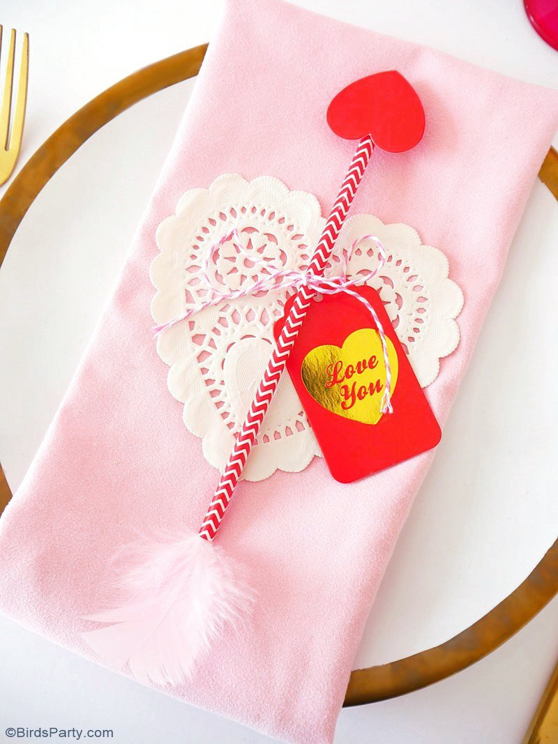 Last Minute Valentine's Day DIY Table Decor - Party Ideas | Party