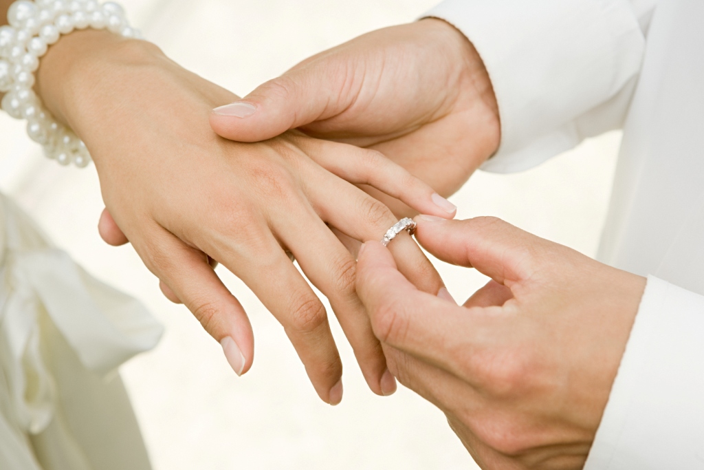 The History Of Wedding Ring Bright Talk From Goldstein S The History Of Wedding Ring