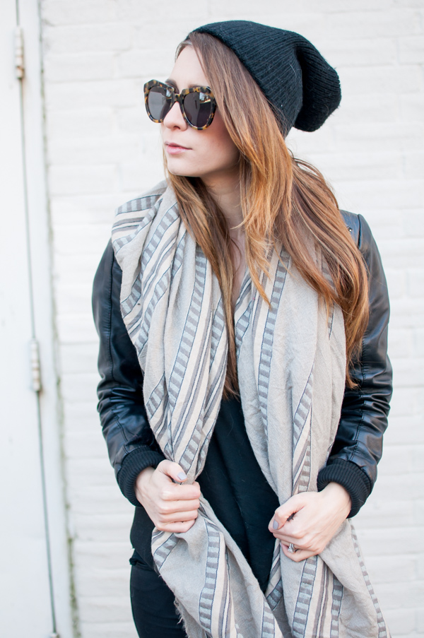 OOTD Aritzia Blanket Scarf for Winter La Petite Noob A Toronto