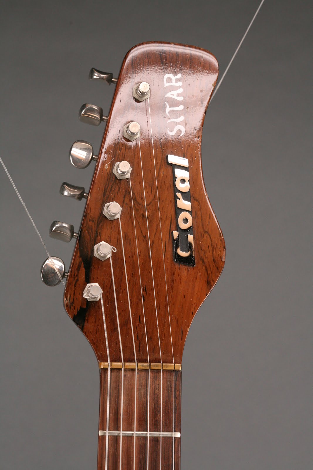 GuitarsAGoGo Coral Electric Sitar