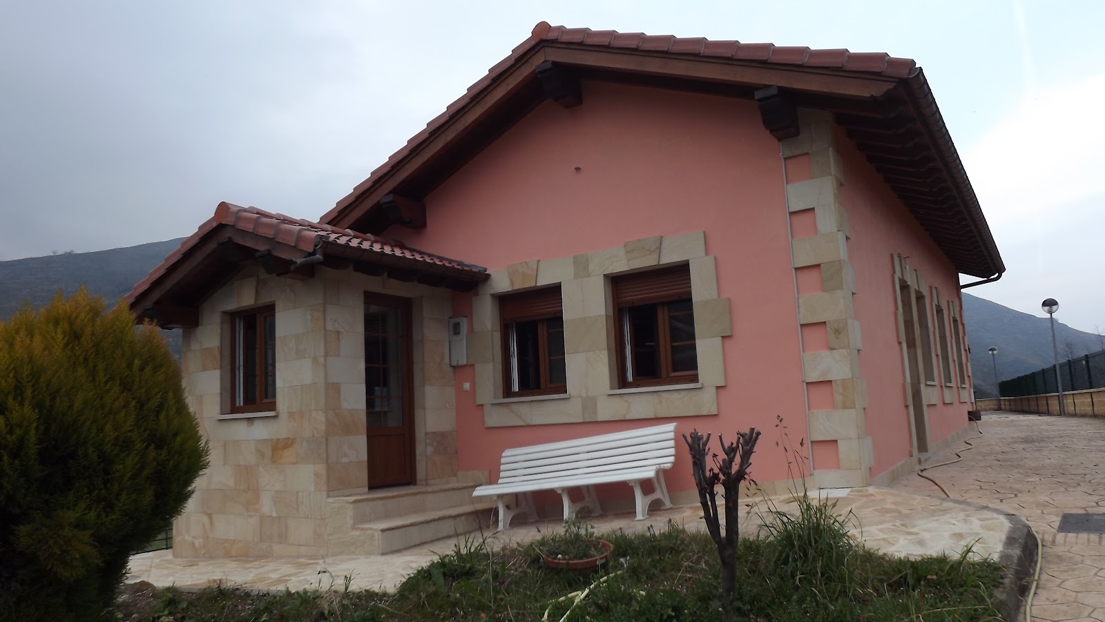 Garabandal Properties for rent and for sale