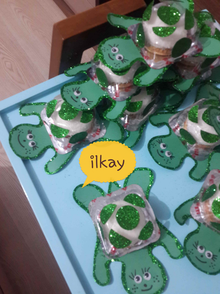 Cd ve Eva Kağıdı ile Kaplumbağa Yapımı Cd ve Eva Kağıdı ile Kaplumbağa Yapımı