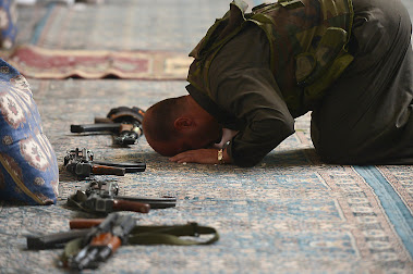 Prayers, militant, in Syria
