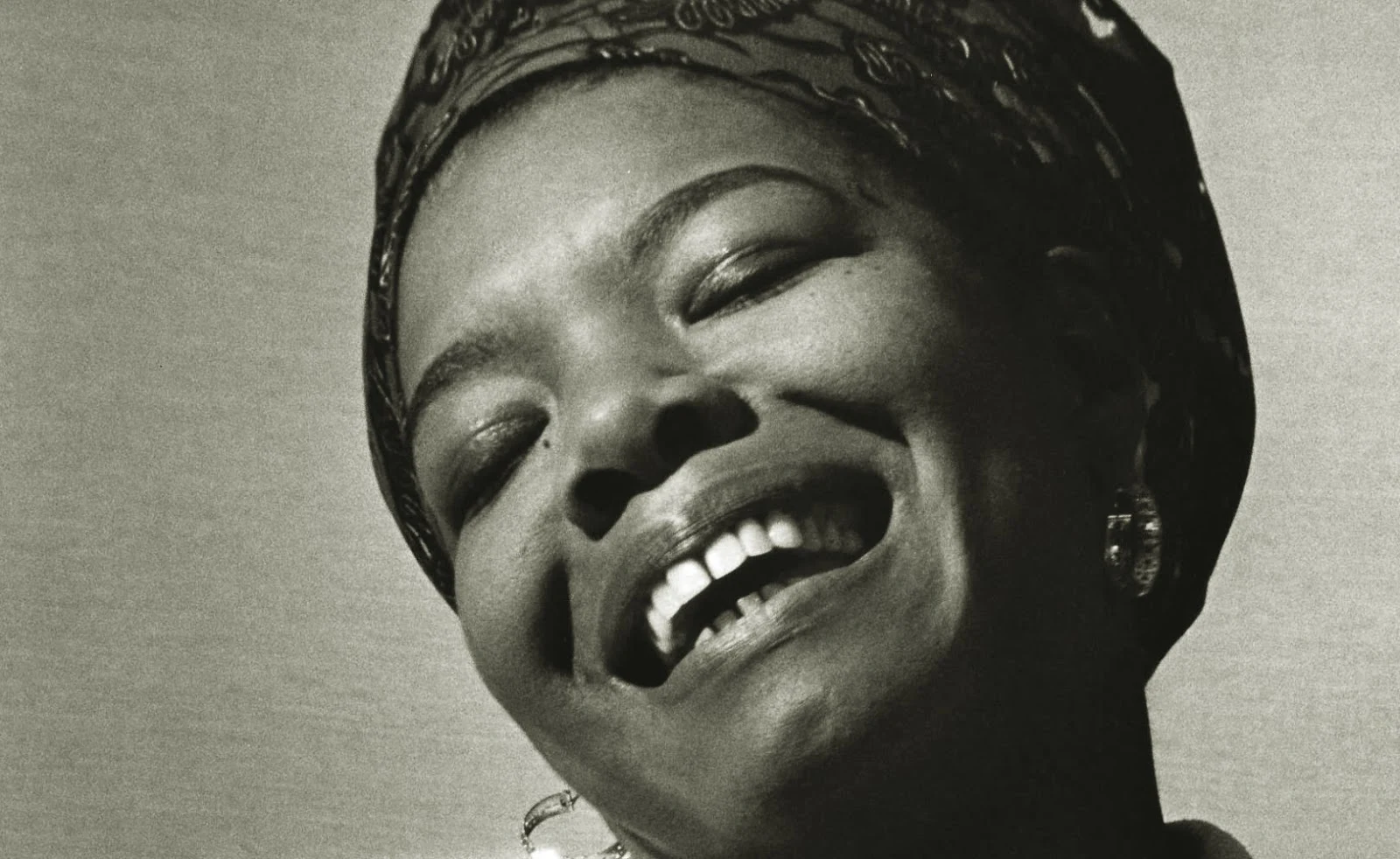 Maya-Angelou-1928-2014