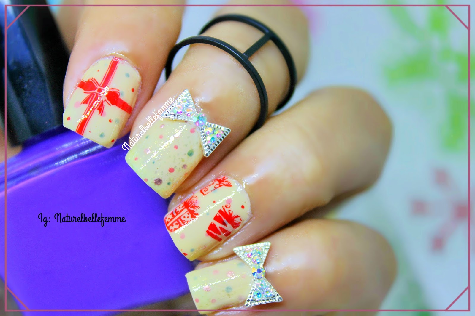 Top 51 most beautiful christmas nail art ideas for you to try Christmas gifts nails
