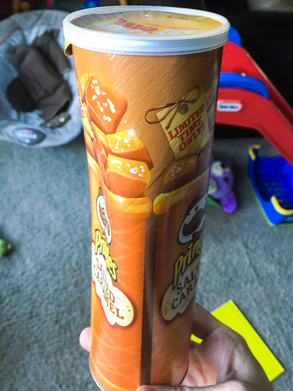 Tales of the Flowers: Holiday Pringles are here!