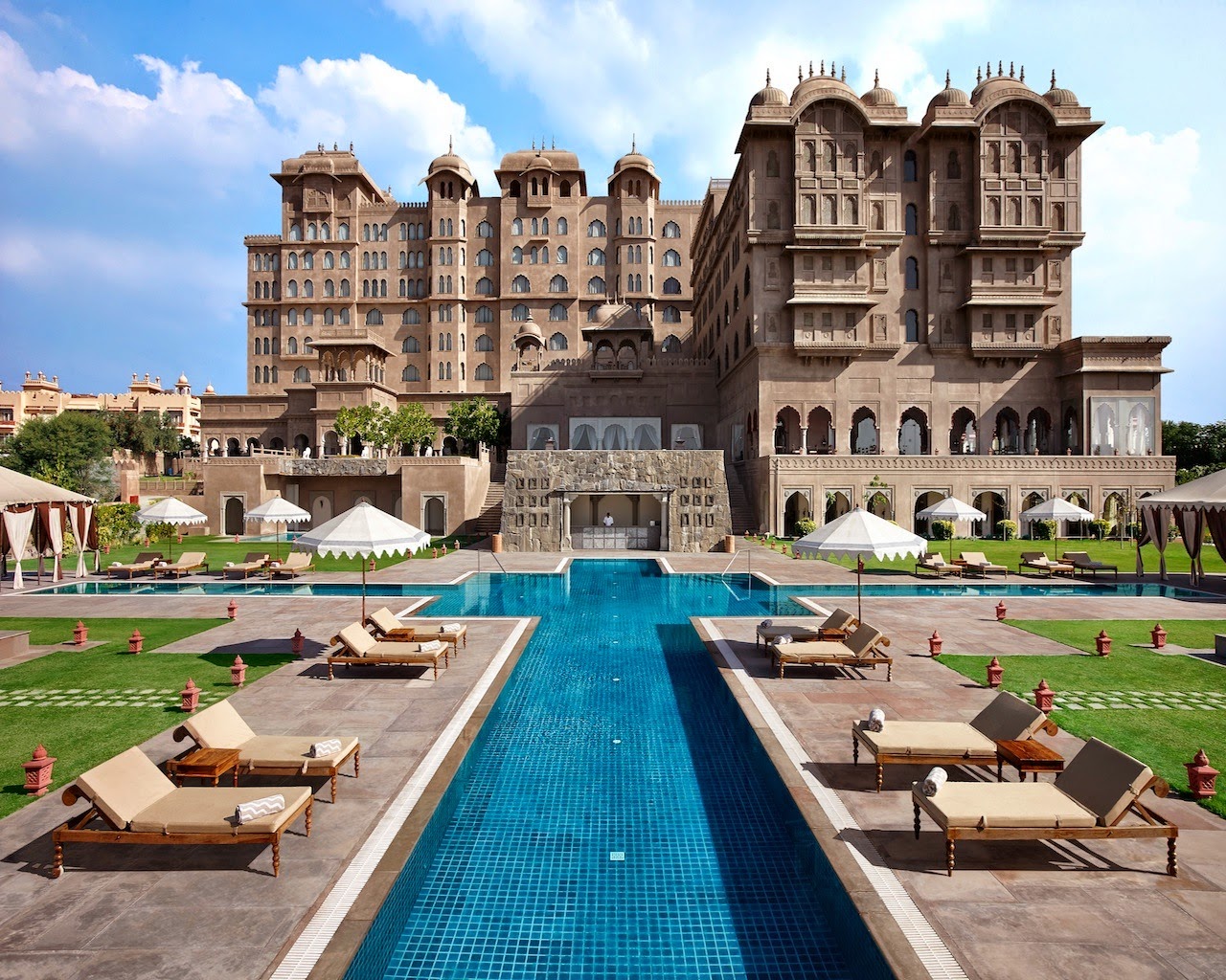 The Fairmont Jaipur India Les Bons Viveurs L B V the-fairmont-jaipur-india-les-bons-viveurs-l-b-v