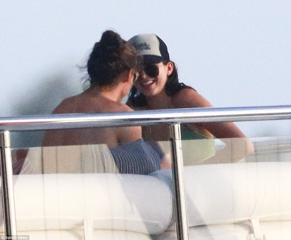 Jenner and former rumoured beau Harry Styles put on an intimate display as ...