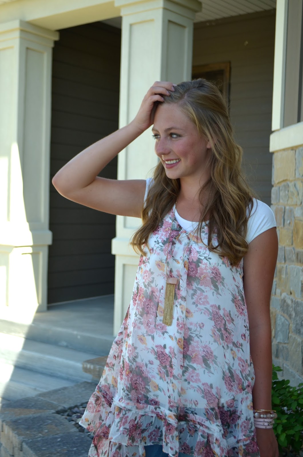 Farm Girls and Curls 2015