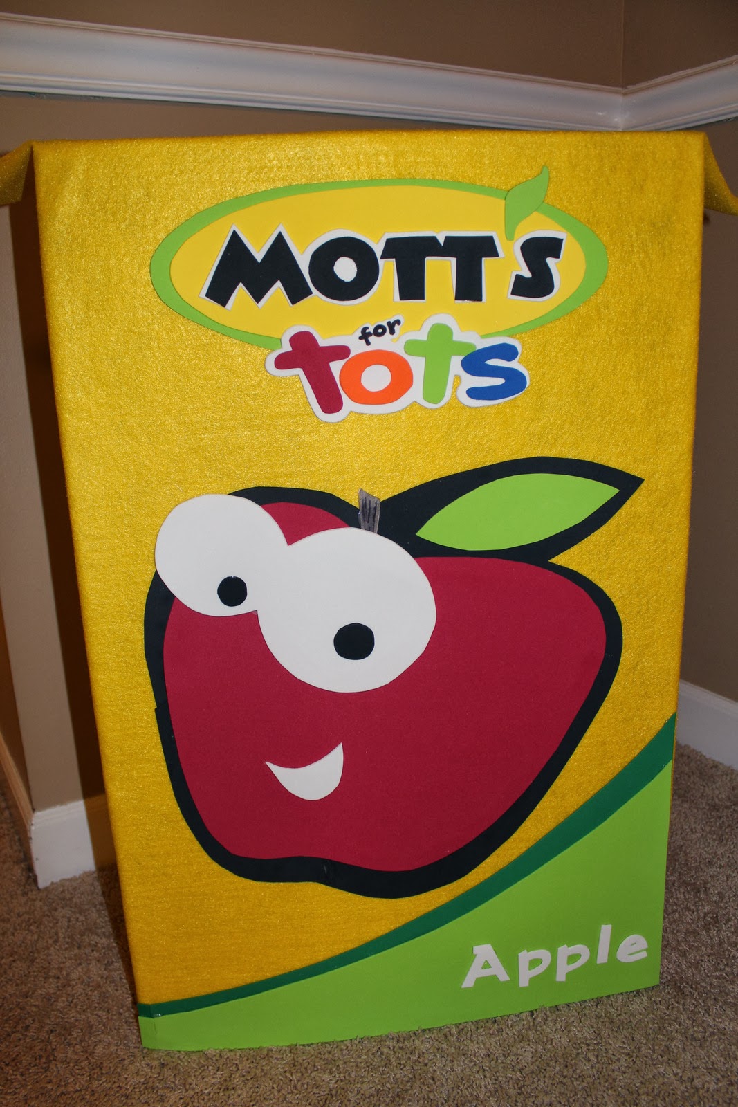 The Harris Sisters DIY Juice Box Halloween Costume