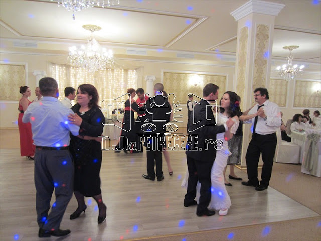 Petrecere de nunta - Empire Events - DJlaPetrecere.ro - 0768788228